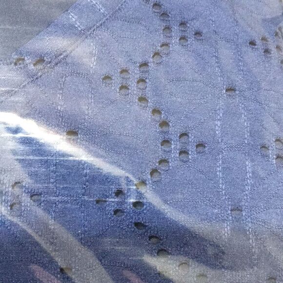 Isaac Mizrahi Knit Eyelet Rounded Swing Elbow Sleeves Top - Picture 3 of 4